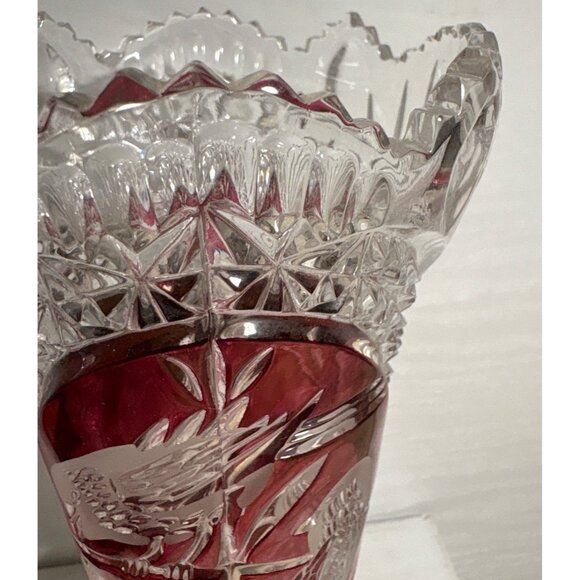 Hofbauer Byrdes Crystal Vase With Bird Motif & Ruby Red Overlay 10.5" Tall Vtg - Picture 5 of 13